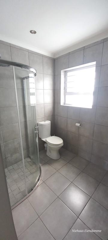4 Bedroom Property for Sale in Gustrouw Western Cape